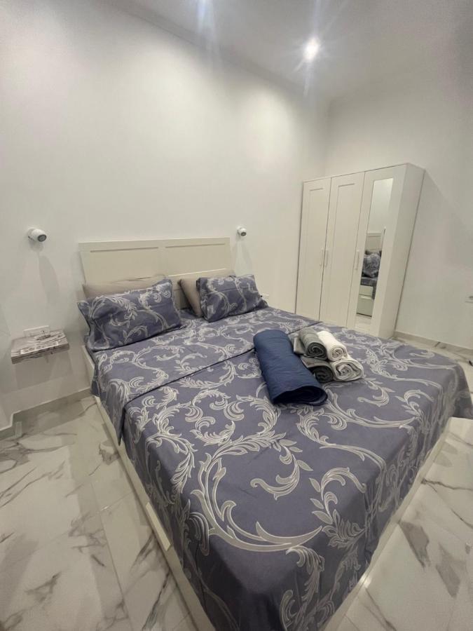 White Apartment Athen Exterior foto