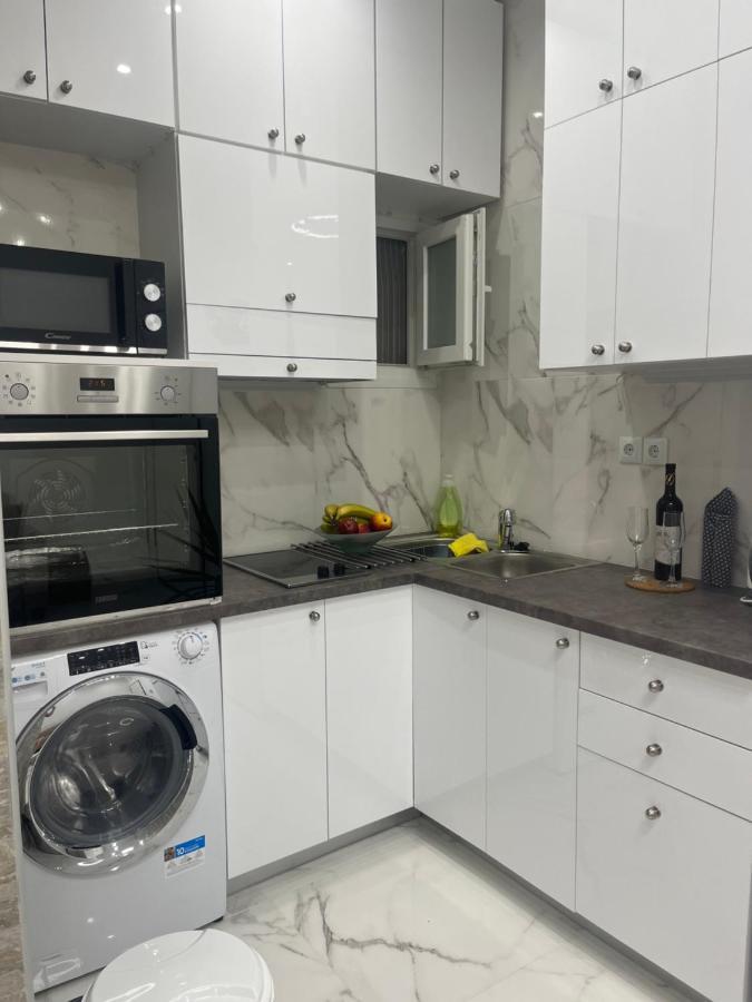 White Apartment Athen Exterior foto