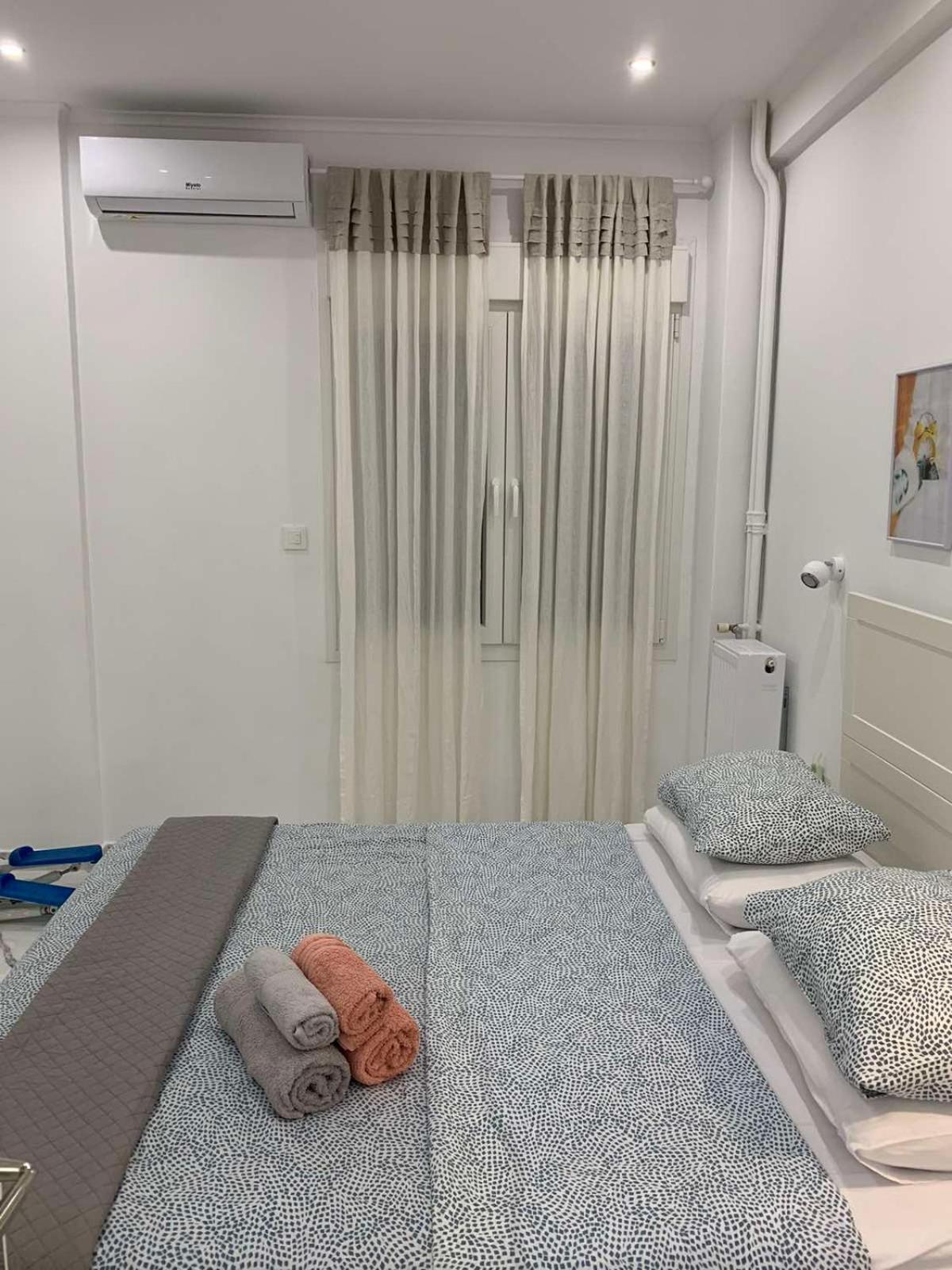 White Apartment Athen Exterior foto